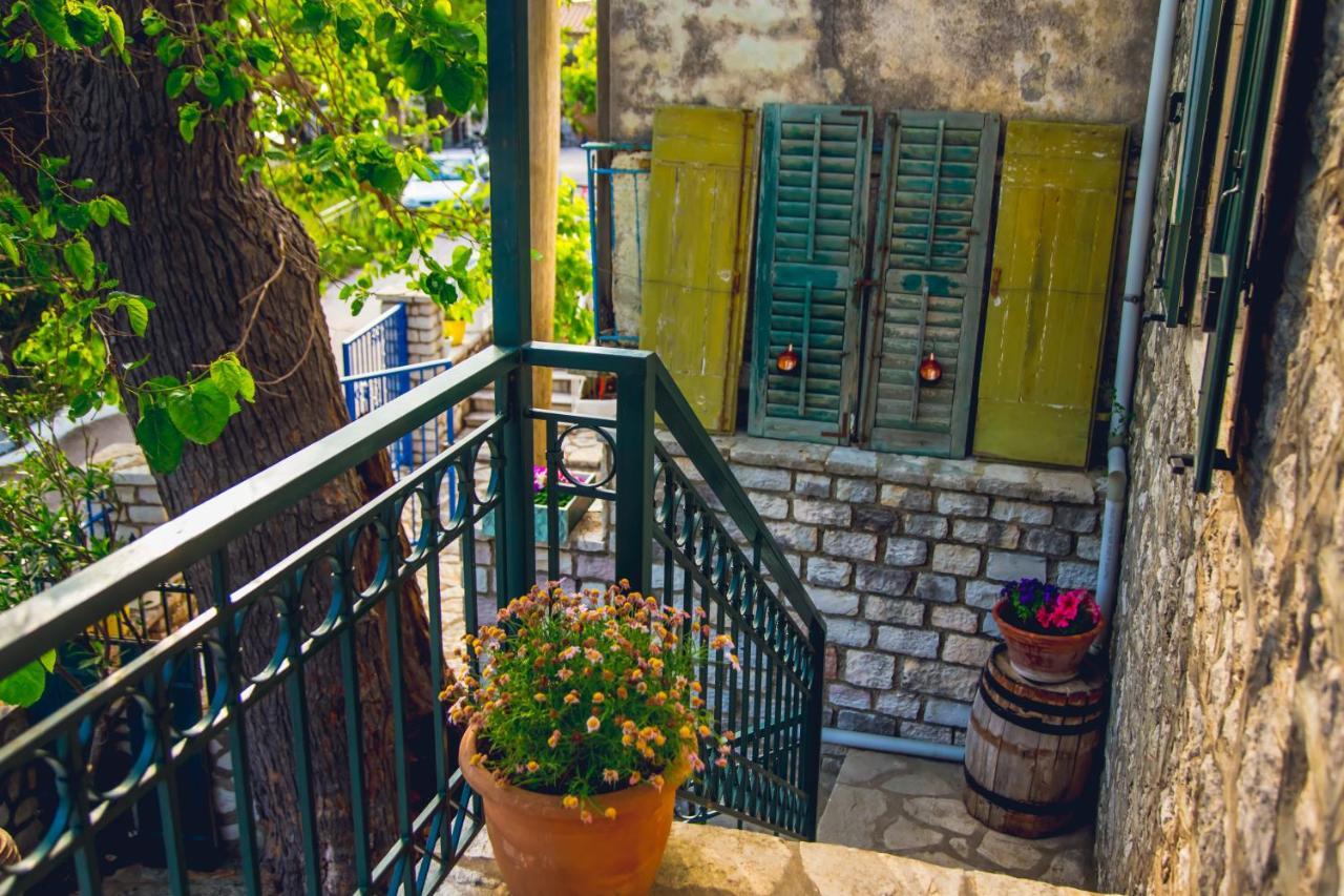 Traditional Guesthouses Xenofon Drymon Buitenkant foto